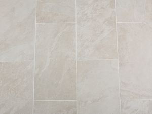 Carreaux de grès cérame aspect ardoise Alpine Beige, grande surface