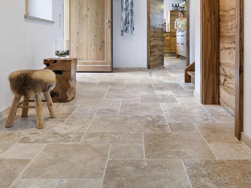 Carreaux Travertin Classic_Country dans l'entrée