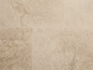Carreaux de travertin Classic Light dans les tons beige foncé, vus du dessus